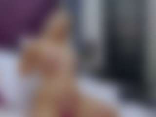 Live cam show with BriannaSpiceX - BBW on Camiplay Live