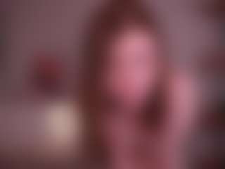 Live cam show with JoanWittig - Red Hair on CamClone