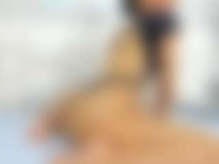 Live cam show with naia-cox - Legs on ObeyMaria