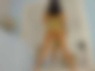 Live cam show with naia-cox - Yoga on Camsoda