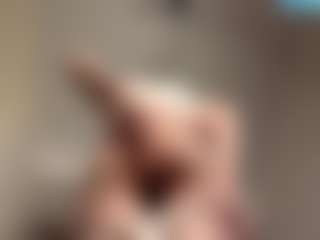 RavenPiszczatowski's Live Sex Cam Show