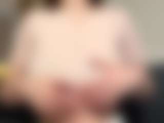 Live cam show with RavenPiszczatowski - American Teen (18+) on Dare Cams | united kingdom
