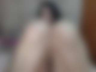 Live cam show with SophiaCarterr - Big Ass MILF on Mixed Magazine Live