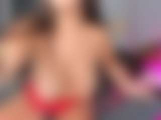 Live cam show with Vaiiolett-t - MILF on eurowanks.com