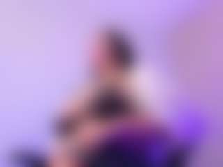 Live cam show with Vaiiolett-t - Deepthroat on Camsoda