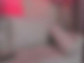 Live cam show with Vaiiolett-t - Tittyfuck on Camsoda