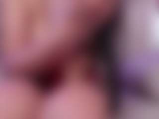 Vaiiolett-t's Live Sex Cam Show