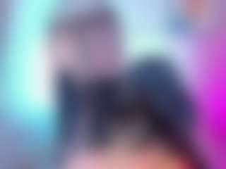 Live cam show with Vaiiolett-t - Strapon on SpankPalCams