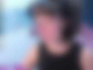 Live cam show with Valery-More - Skinny on Streamer API