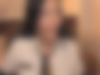 Live cam show with amber-willow - College Teen (18+) on Camsoda