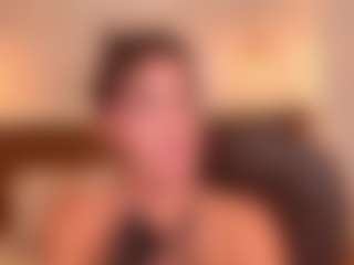 Live cam show with amber-willow - Oil on Camsoda