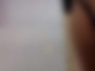 Live cam show with Lia-Queen - Facial on Adult Interactions