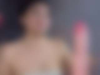 Live cam show with Lia-Queen - Thin on AdultVida.com