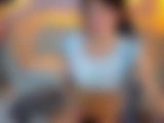Live cam show with Lia-Queen - Thin on Instabang