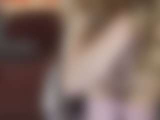 MariaMedow's Live Sex Cam Show