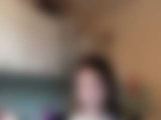Live cam show with MichikoMccoil - Gagging on AdultVida.com