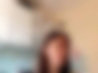 Live cam show with MichikoMccoil - Gagging on Streamer API
