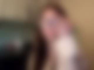 Live cam show with MichikoMccoil - Moaning on Instabang