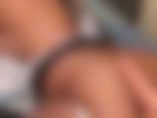 Live cam show with Nicky-gh - Blonde Hair Curvy on Camversity