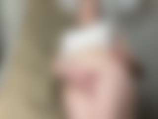 Live cam show with TynishaWilder - Cute on camwithhim.com