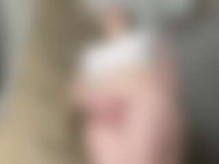 Live cam show with TynishaWilder - Sexy on AdultVida.com
