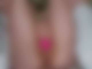 Live cam show with TynishaWilder - Blue Eyes on SpankPalCams
