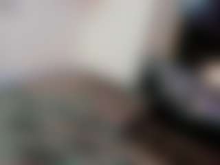 Live cam show with Alice-Yermanotta - Smoking on Dolls Live