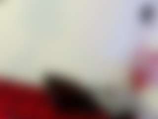 Live cam show with Alice-Yermanotta - Black Hair on Camsoda