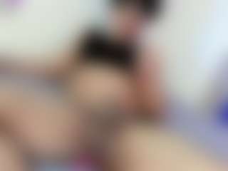 Alice-Yermanotta's Live Sex Cam Show