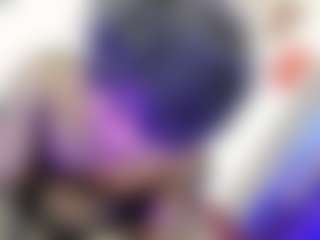 Live cam show with Alice-Yermanotta - No Drinking on Livezox
