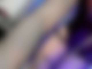 Live cam show with Alice-Yermanotta - No Drinking on Free Soda