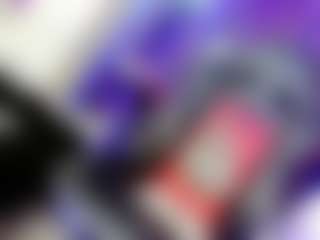 Live cam show with Alice-Yermanotta - Smoking on TottyGirls