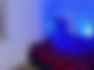 Live-Cam-Show mit Alice-Yermanotta - Black Hair auf Camsoda