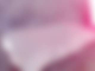 Live cam show with Alice-Yermanotta - White on Camsoda | colombia