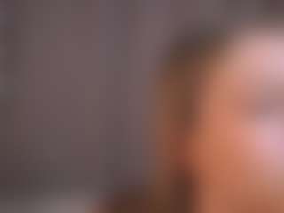 Live cam show with ElseRatz - Camel Toe on Dolls Live