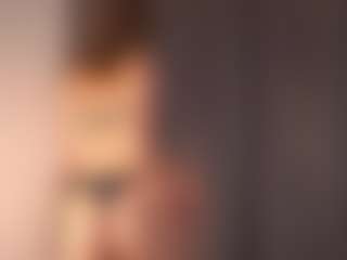 Live cam show with ElseRatz - Blonde Hair Middle Aged on EXY