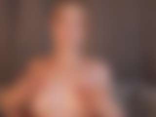 Live cam show with ElseRatz - Blonde Hair College on Camsoda