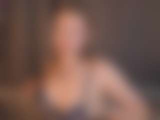 Live cam show with ElseRatz - Blonde Hair Middle Aged on Camsoda