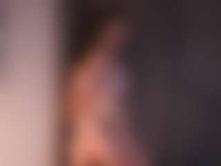 Live cam show with ElseRatz - Blonde Hair Middle Aged on Camsoda