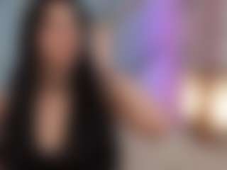 Live cam show with KettyFlo - Camel Toe on StripNow