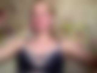 CharaDeatherage's Live Sex Cam Show