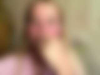 Live cam show with CharaDeatherage - Cute on Gym Cam Girls