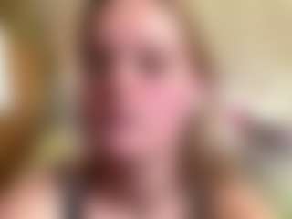 CharaDeatherage's Live Sex Cam Show