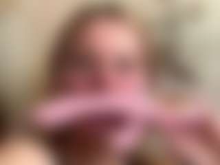 Live cam show with CharaDeatherage - Moaning on Gym Cam Girls