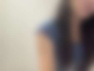 CharaDeatherage's Live Sex Cam Show