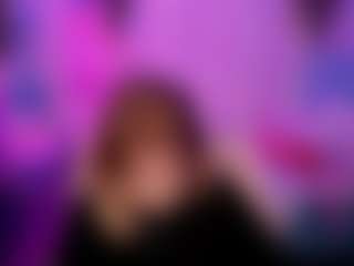 Live cam show with Elira-Vane - Flash on CamClone