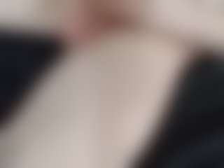 mrmolovinit's Live Sex Cam Show