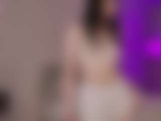 Live cam show with Seravine - Tiny Tits on Camsoda