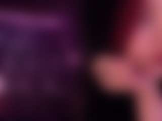 Live cam show with Seravine - Striptease on camtv
