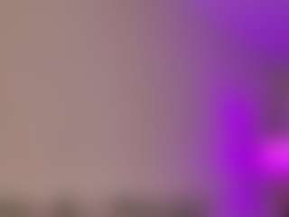 Live cam show with Seravine - Camel Toe on camgirlchat.live